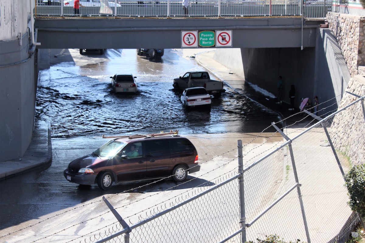 Implementarán proyectos para dar solución pluvial al centro de ciudad 1 Inundacion Centro