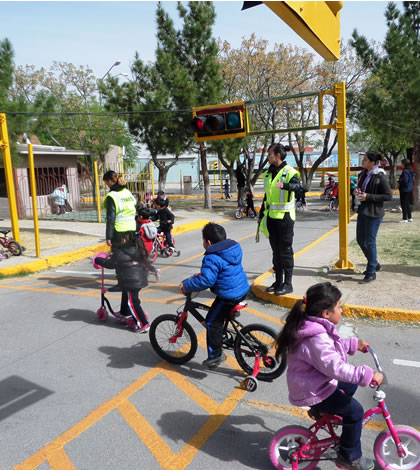 Inculca Tránsito responsabilidad vial a 8,911 infantes