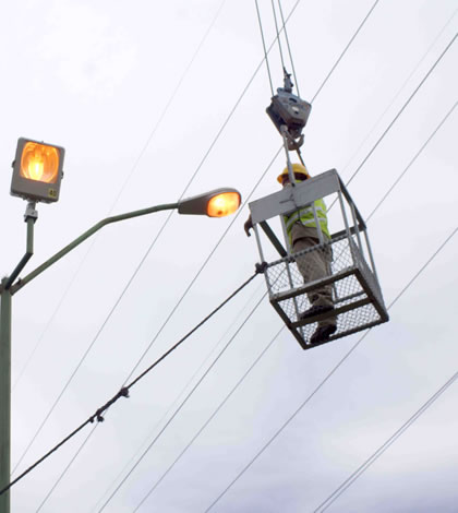 Cuenta Alumbrado Público con Mejores Uniformes