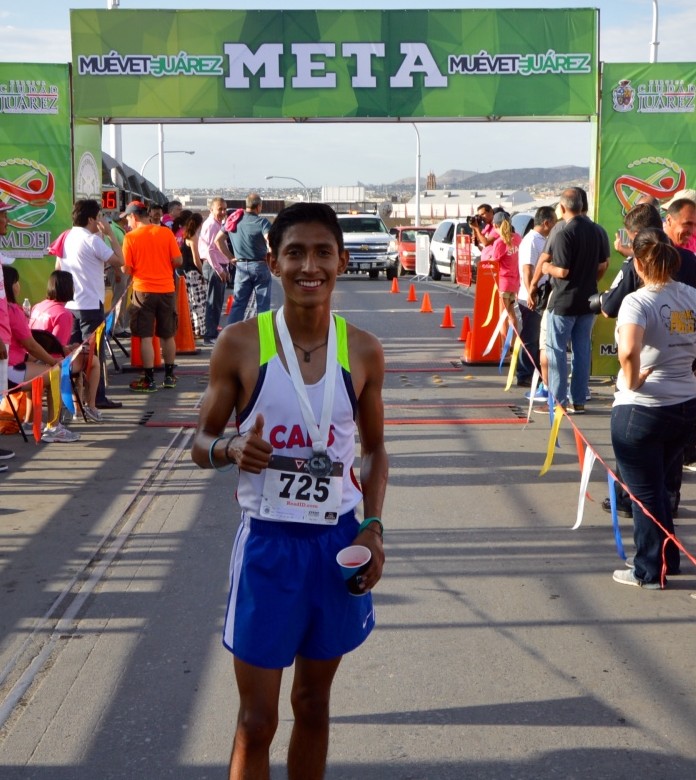 Gana Juarense Carrera USA-MÉXICO 10K