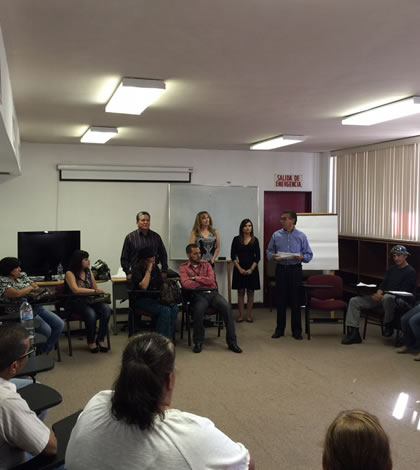 Capacitan a Bibliotecarios
