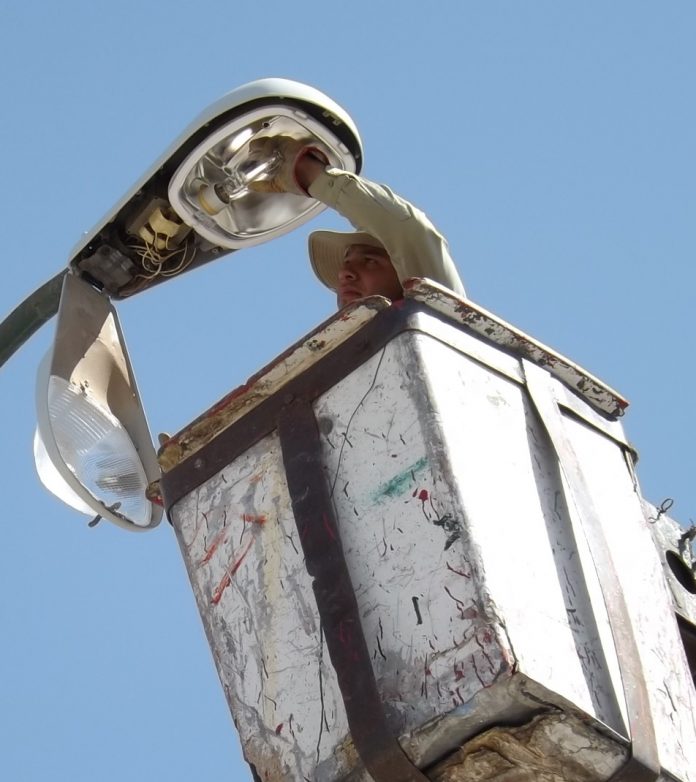 Inicia Rehabilitación de Alumbrado