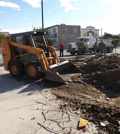 Inician Rehabilitación de Parques en Villa Colonial