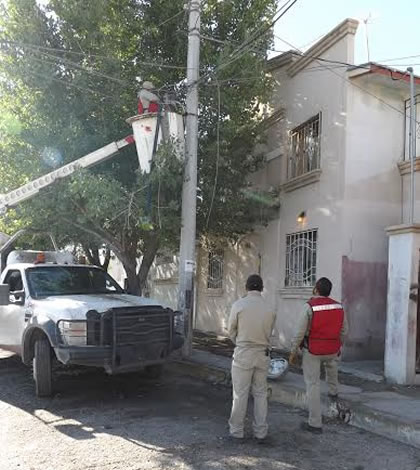 Reparan Más de 350 Luminarias Afectadas por Lluvias y Granizo