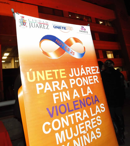 Iluminan Color Naranja Por Día de Eliminación de Violencia de Género