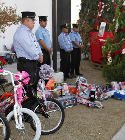 Inicia Colecta Para Santa Claus Bombero