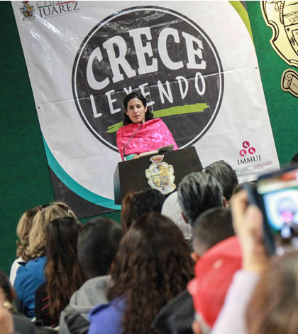 Encabeza Tiaré Scanda Crece Leyendo