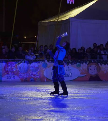 Invitan Aprovechar Fin de Semana en Pista de Hielo