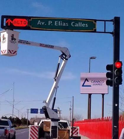 Colocan Nuevos Semáforos