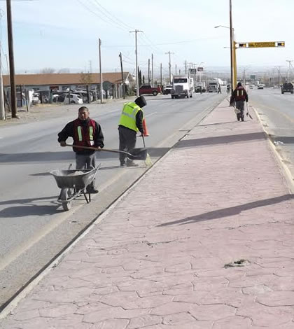 Intensifican Limpieza en Colonias