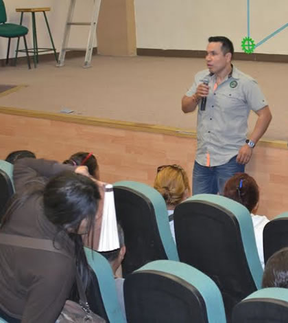 UTCJ y Servicio Nacional de Empleo Abren Talleres de Artes y Oficios