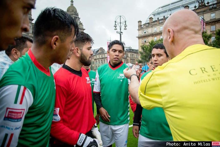 mexico street soccer