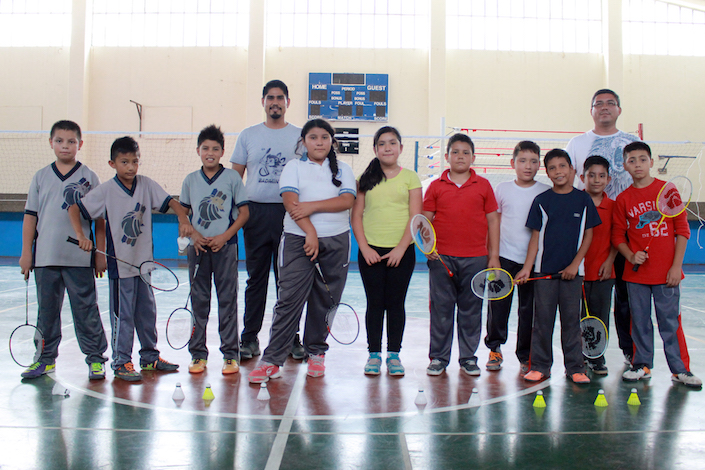 Se realiza torneo de exhibición de bádminton 1 badmington-2