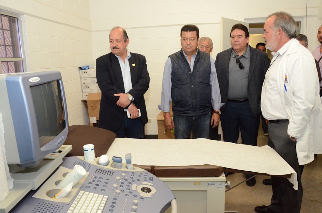 Empresas patrocinan centros comunitarios 1 centro-comunitario-cabada-2