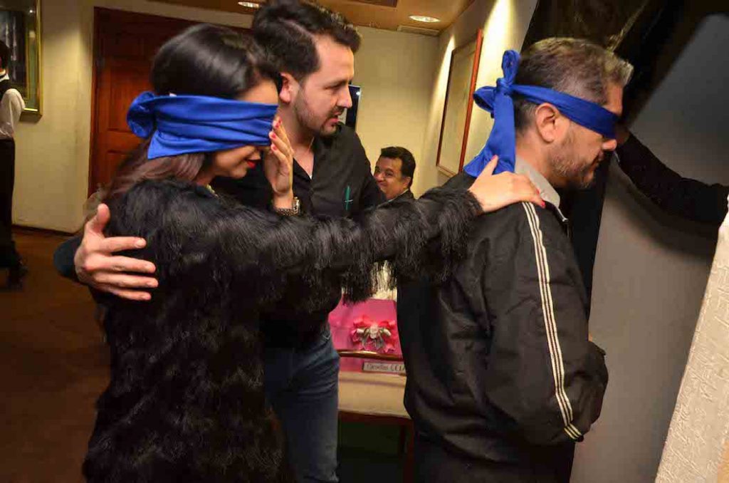 Cena en la Oscuridad 2