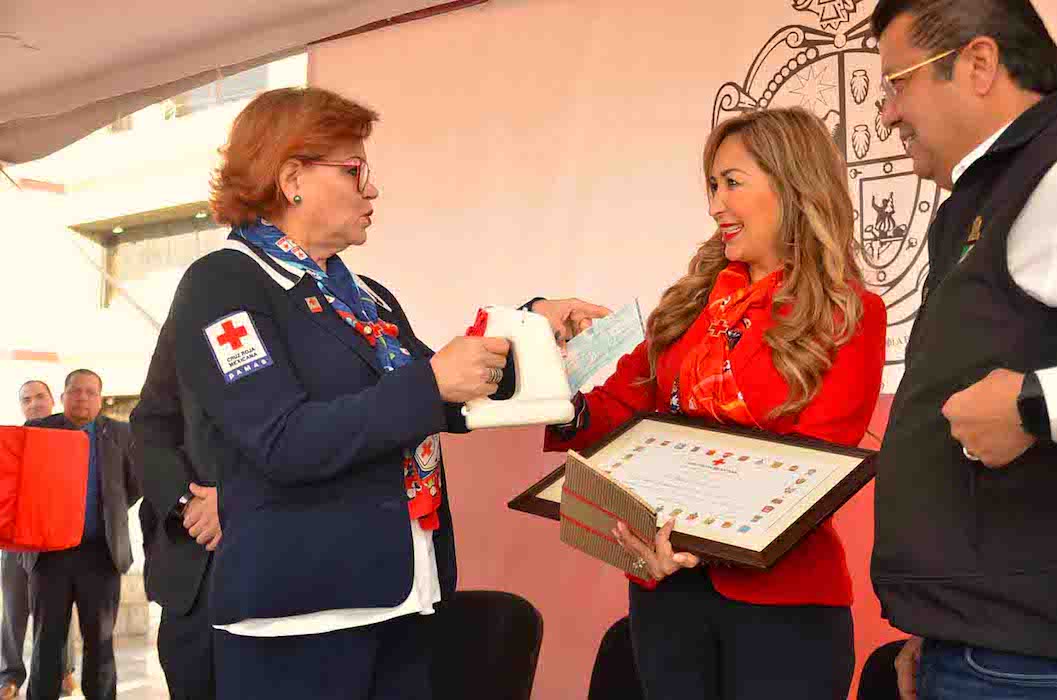Familia Cabada Cruz Roja 2