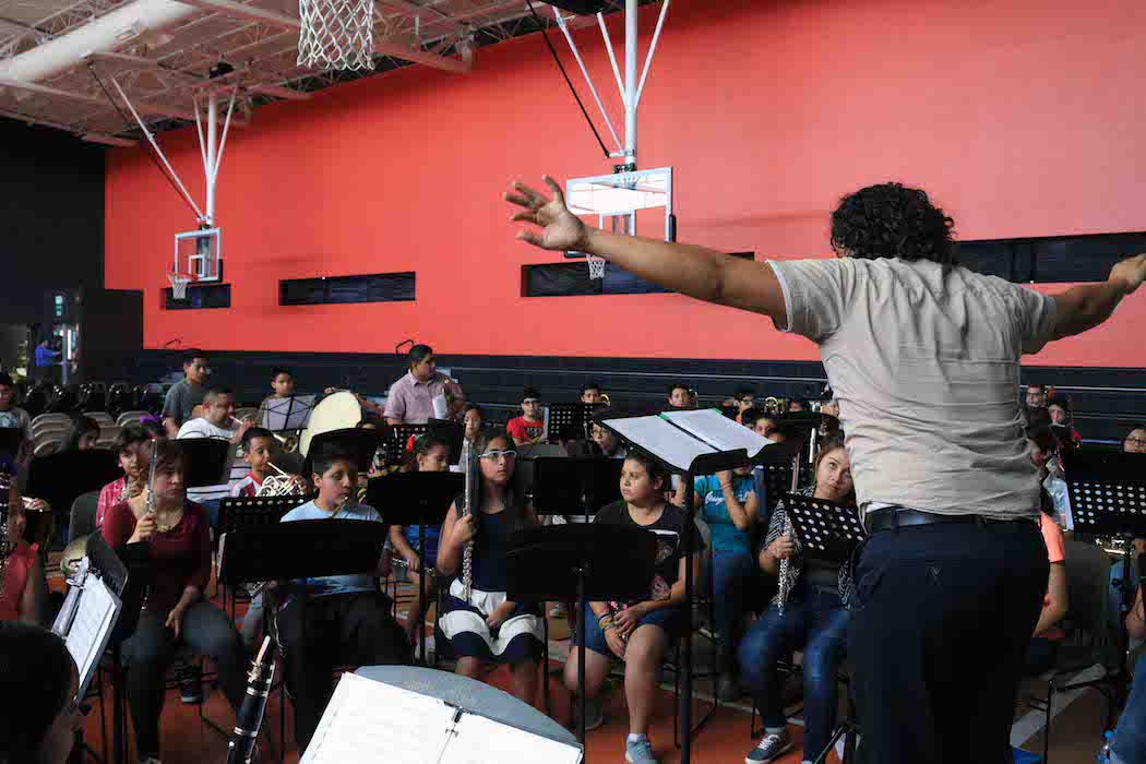 Centros Comunitarios Sinfonica