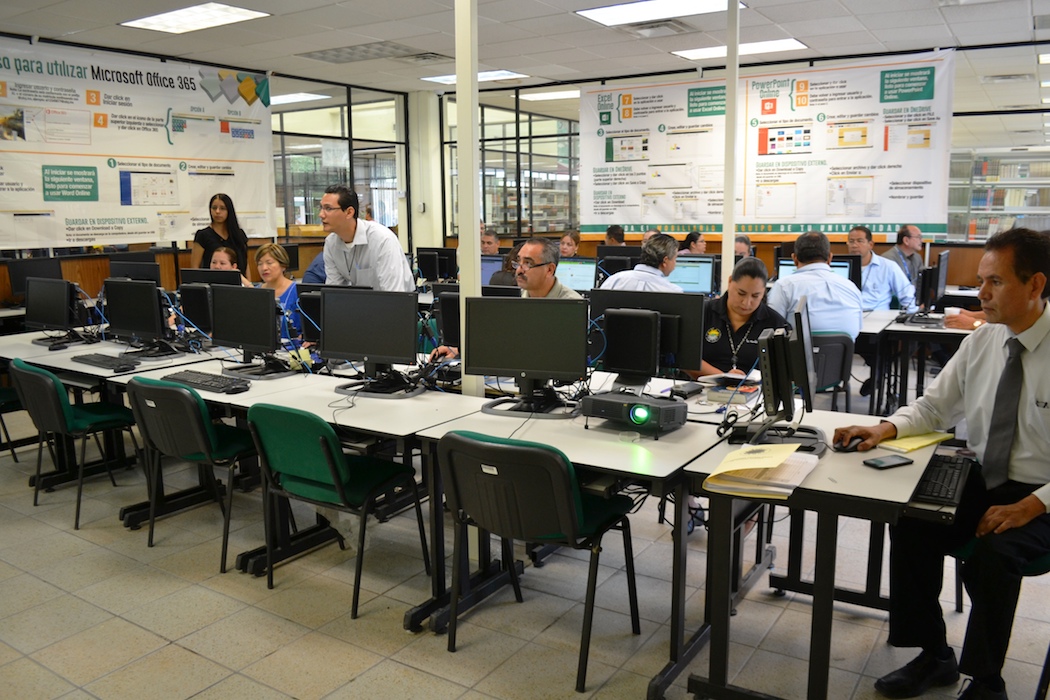 Más de 40 mandos de la UTCJ cursan 2da parte del curso “Software de Acciones Preventivas y Correctivas” 1 UTCJ Capacitacion 2