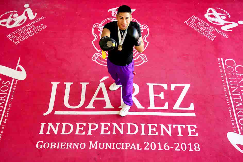 Carlos Cardenas La Montada