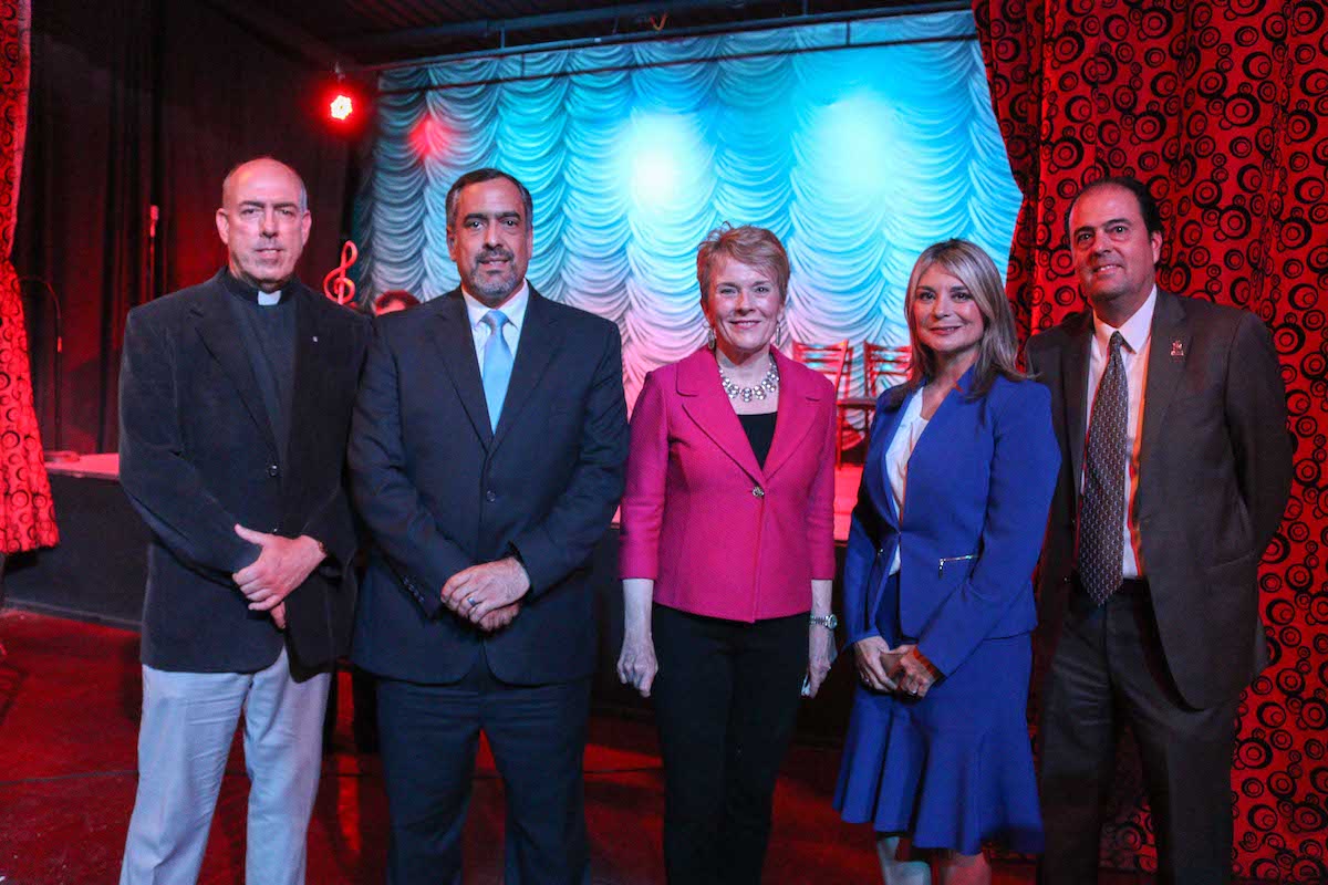 Alejandro Loaeza Canizales Adair Margo.jpg