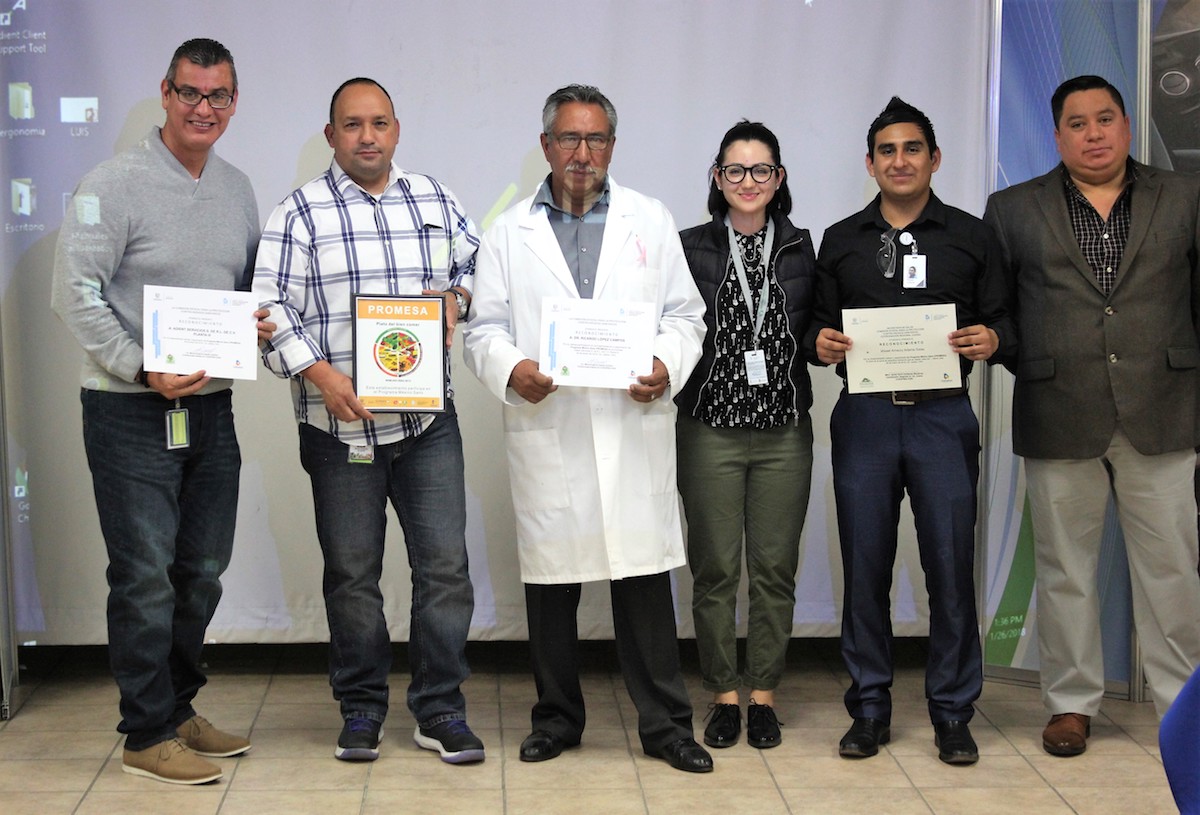 Maquiladora recibe reconocimiento por cumplir con programa "Promesa México Sano" 1 ADIENT reconocimiento