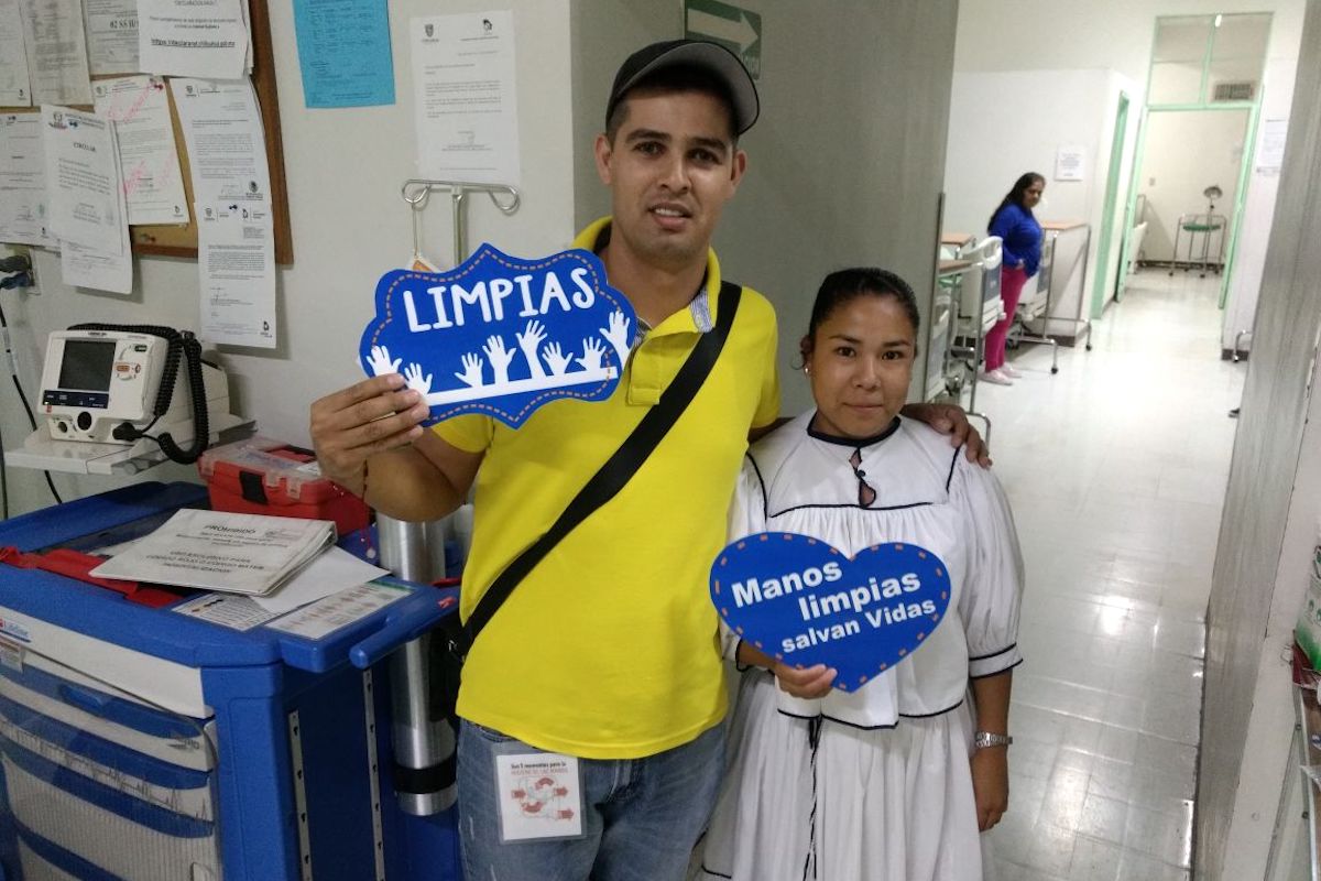 Manos limpias lavate las manos