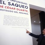 Inaugura Corral "Expo Impunidad: El saqueo de César Duarte" en CDMX 2 Expo Impunidad Javier Corral