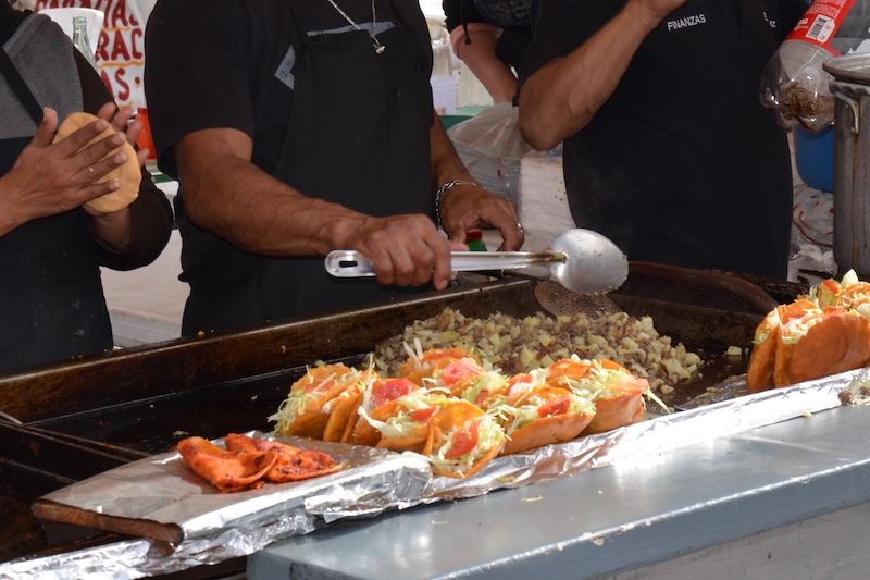 Llaman a evitar comidas copiosas en la temporada navideña 1 Cuidados en la alimentacion