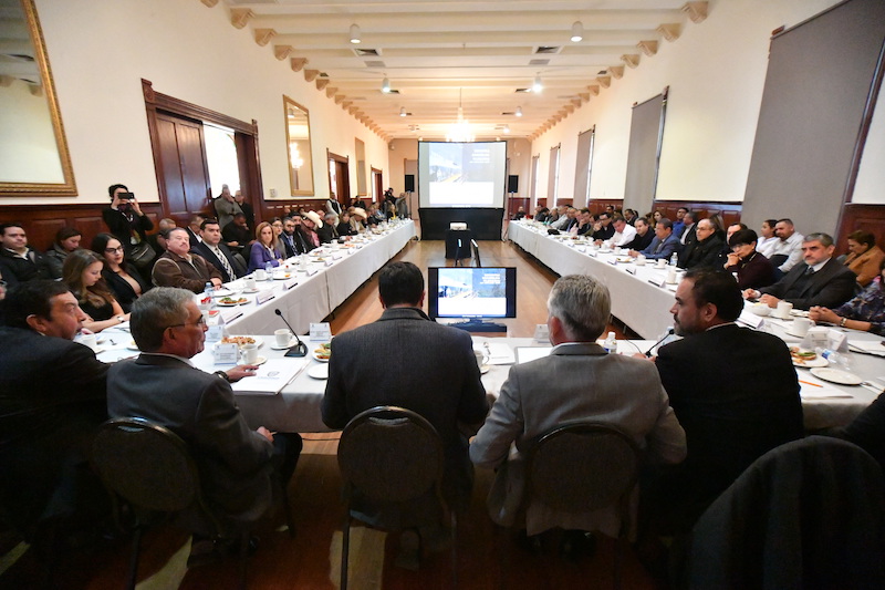 Corral y Loera acuerdan trabajo conjunto por Chihuahua 1 Loera Corral 2