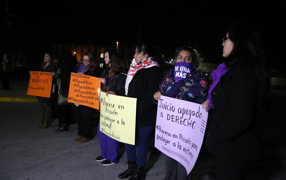 4990248fe1456f723f41c855a5113e7d 1