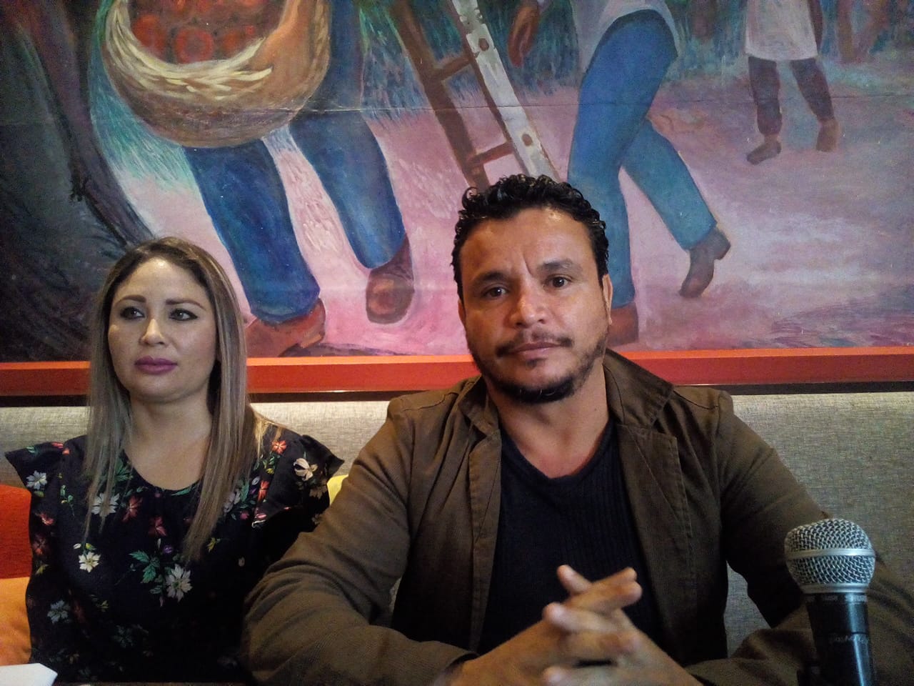 639036d7878303fff1474bf16e54daa5