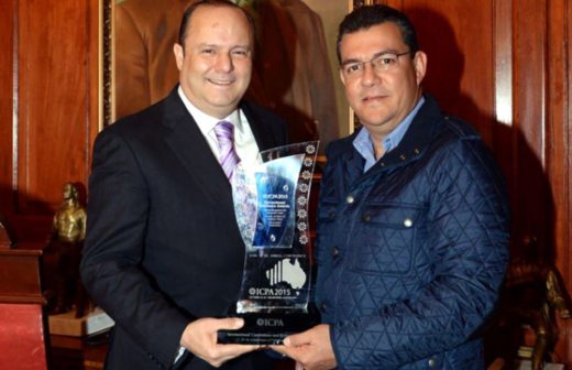 f760365574bcacfc3d88c2e04a0a2b45 1