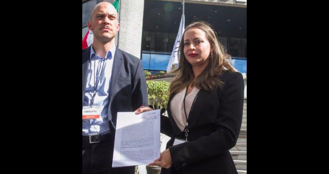 30f0fcec5bf9c6cb05db9855dc7033af 5