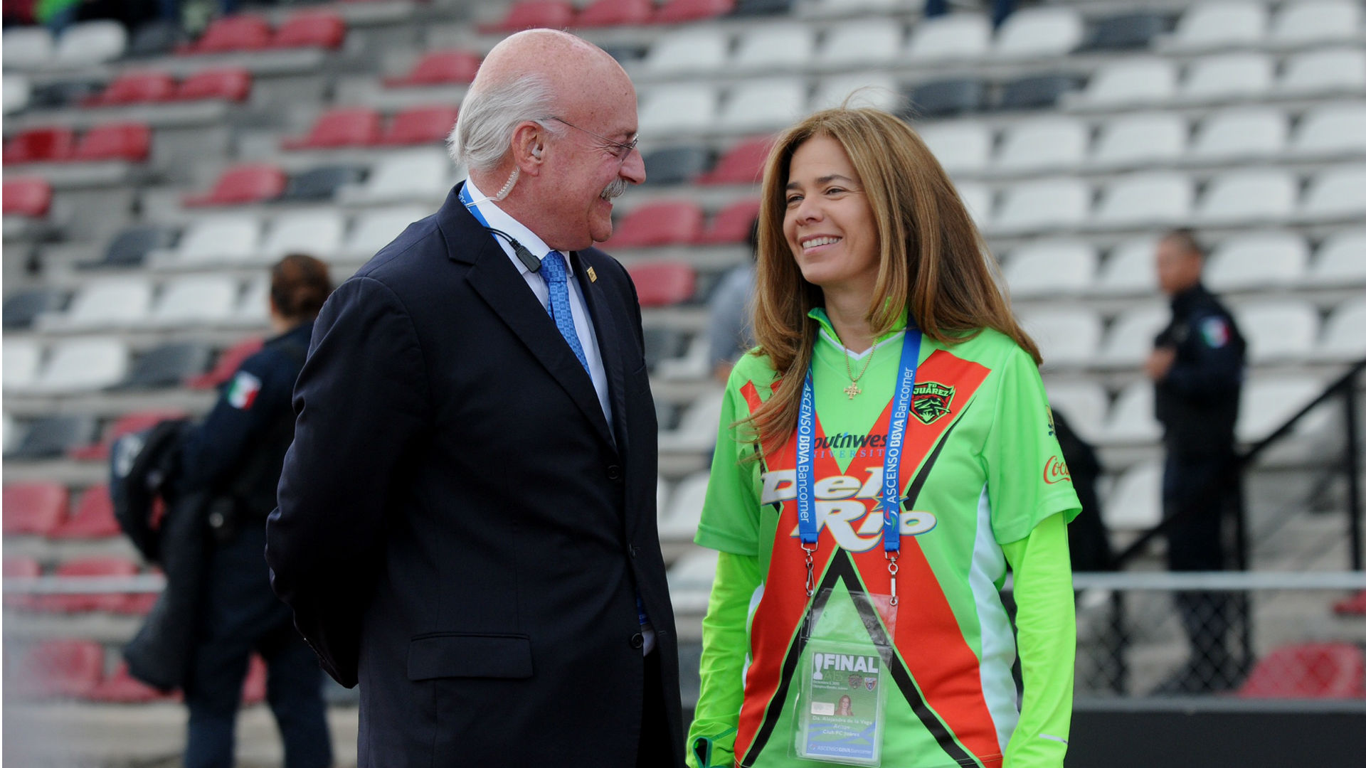 4ab689f72d84176b3f64342cb3c55539 7