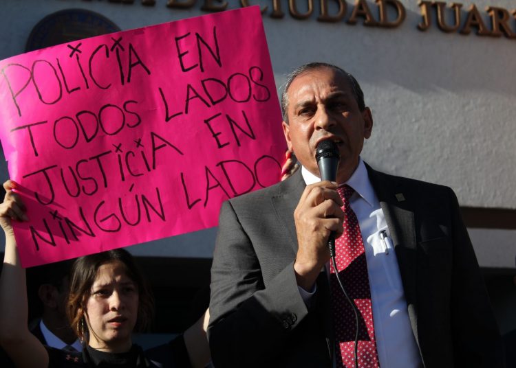 0a53d9f322fe007fa884ee81cbeae76b 7