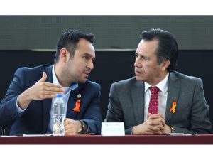 Licitaciones desiertas, el modelo de corrupción en Veracruz 3 Jose Luis Lima y el gobernador de Veracruz Cuitlahuac Garcia Jimenez