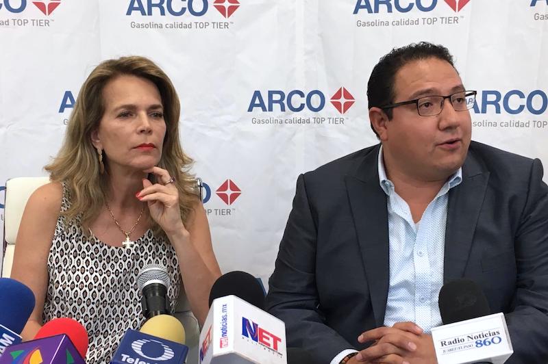 Guadalupe de la Vega e Ivan Perez ARCO