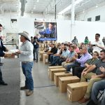 Apoya Estado 105 proyectos Mipymes con 14.5 mdp 6 APOYOS A EMPRENDEDORES 3