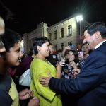 Conviven Gobernador Javier Corral y su esposa Cinthia Chavira con asistentes al Grito 8 Javier Corral Grito 2019 8