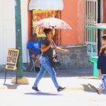 Se mantiene temperatura en 31 grados Celsius 3 Se mantiene temperatura 2