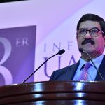 GOBERNADOR EN III INFORME UACH 27