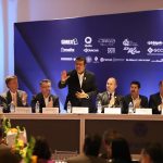 Juntos empresarios y gobierno 9