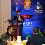 Presenta Gobernador Plan Especial Juárez de seguridad a líderes de la sociedad civil 5 Presentación del Plan Especial Juárez a líderes sociales 9