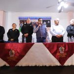 Toma protesta Alcalde a presidente de la Asociación de Jubilados y Pensionados del Municipio 11 Toma protesta Alcalde a presidente de la Asociación 12