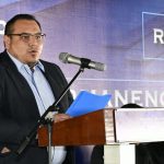 Anuncia Gobernador más inversión para hospitales y equipamiento 7 Entrega Gobernador reconocimientos por el Día del Médico 4