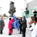 Monumento al docente Cobach 3