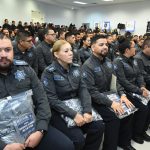 Entrega Estado 350 uniformes al personal de la Agencia Estatal de Investigación en Juárez 22 ENTREGA DE UNIFORMES AEI EN JZ 24
