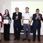 Entrega de reconocimiento 1