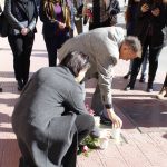 Renueva Estado compromiso contra la violencia de género frente a la placa en memoria de Marisela Escobedo 3 MG 4812