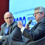 Mauricio Merino Huerta1